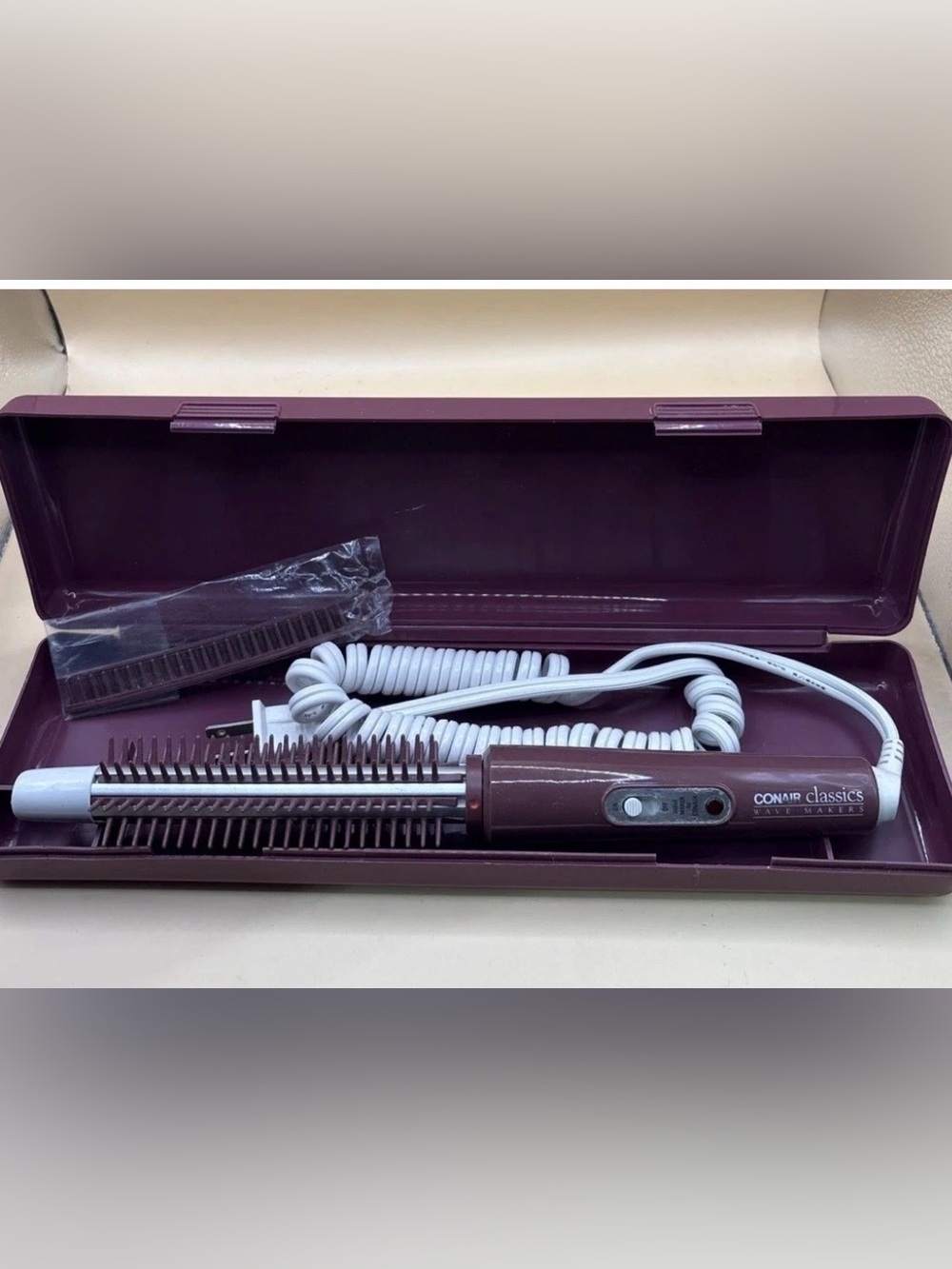 VTG CONAIR CLASSICS WAVE MAKER 3/4" CURLING STYLING BRUSH BC21A CASE BOX